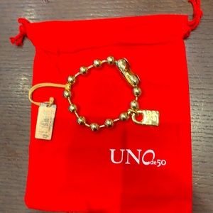 UNOde50 bracelet. Gold plated. Size M, L. New.
